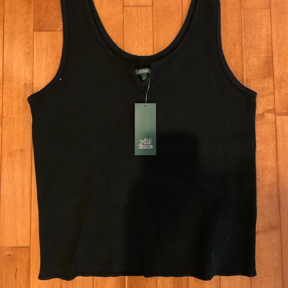 Black notch tank